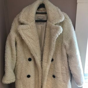Abercrombie & Fitch White Teddy Coat